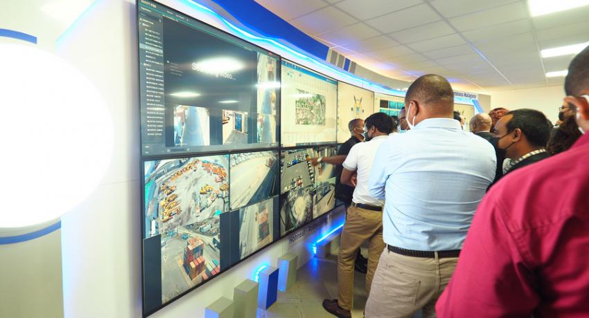 Démonstration Centre de contrôle au Bureau des Douanes de Toamasina