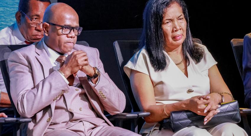 Passation de service entre le DG p.i. et le nouveau DG de la SPAT